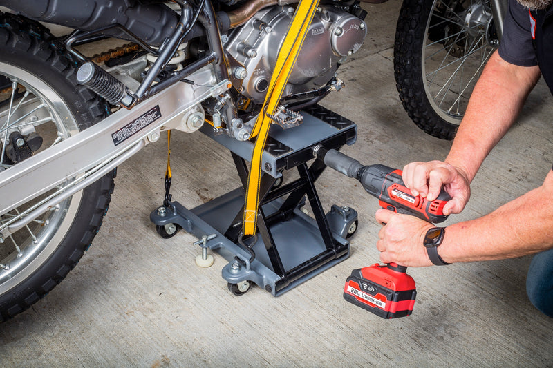 Powerbuilt 1000 Lb (0.5 Ton) Deluxe Utility and Motorcycle Lift - 941877ECE